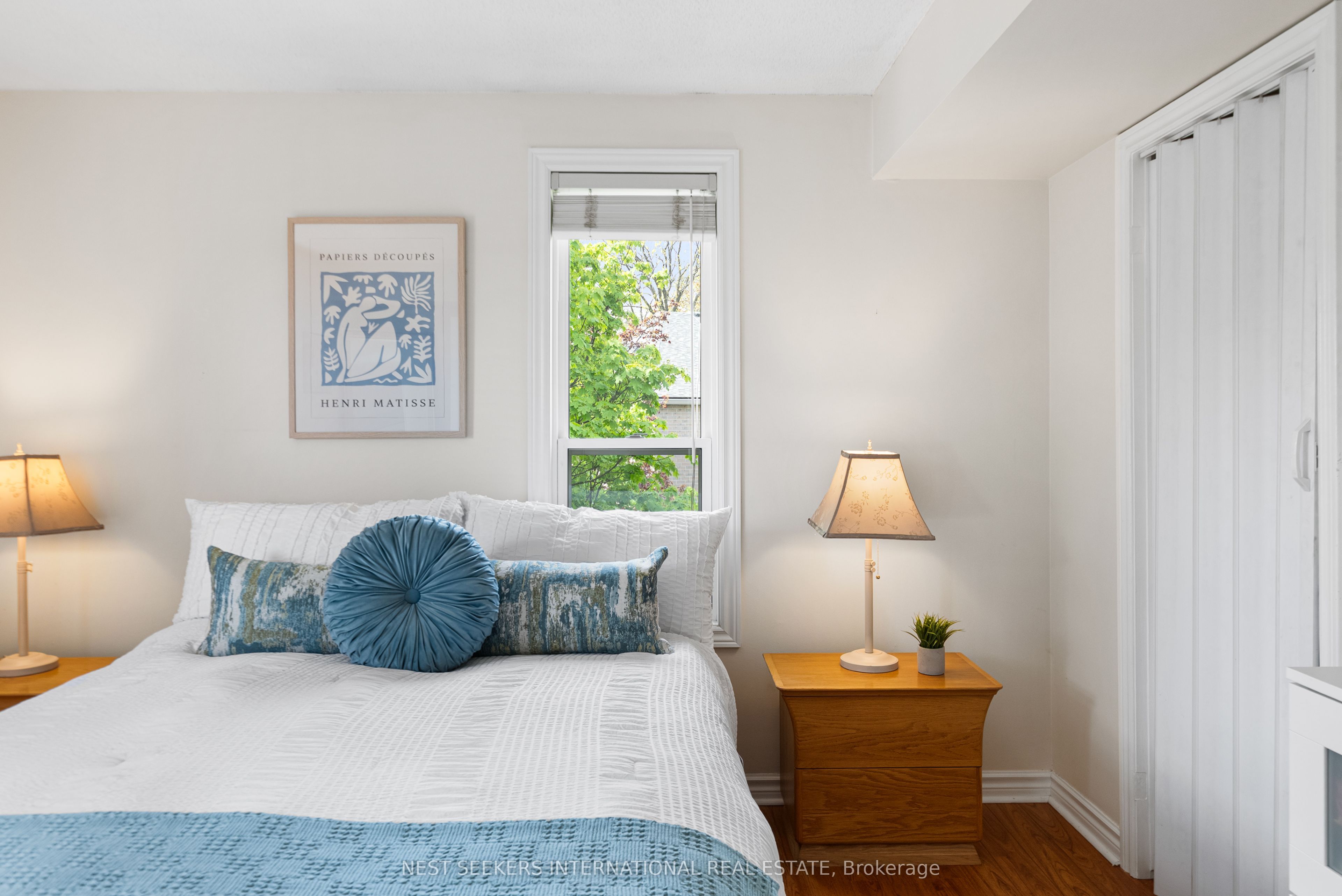 Additional image 6 of 301-2020 Cleaver Avenue, Burlington, ON, L7M 4C2