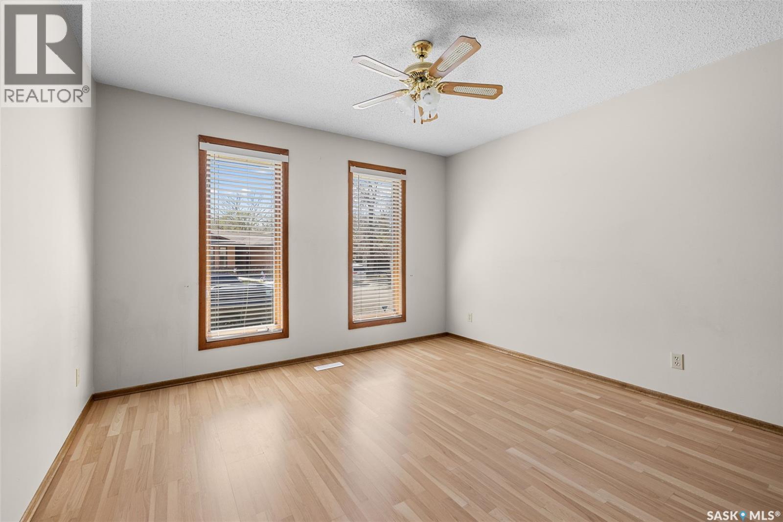 Additional image 6 of 21 Merlin Crescent N, Regina, SK, S4R3E2