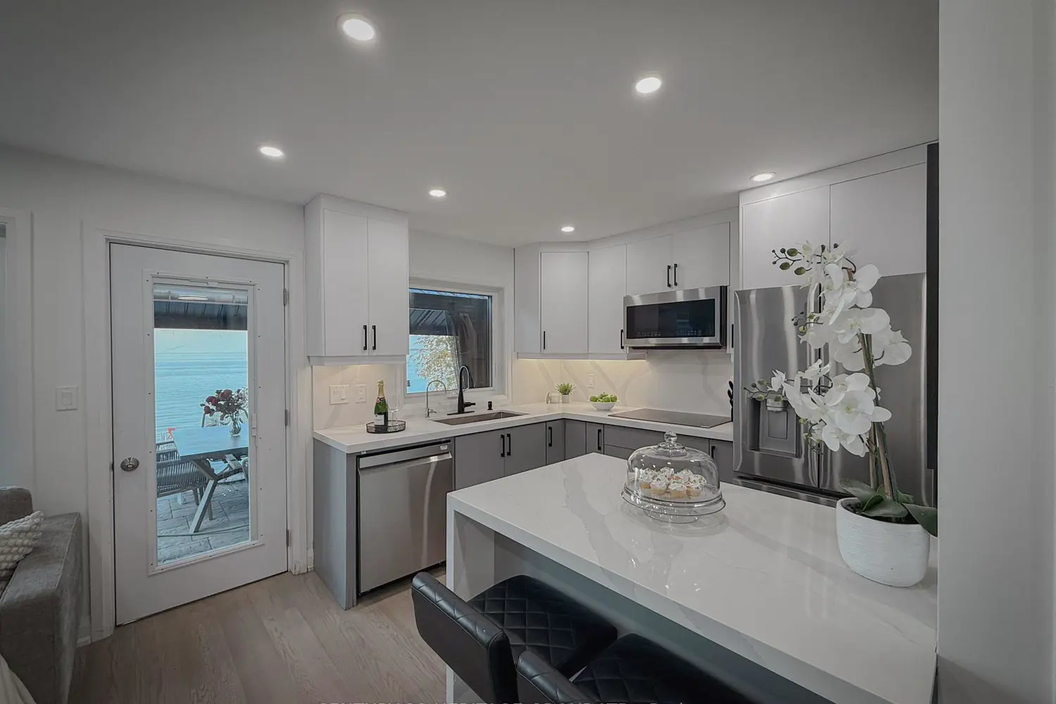 110 Hedge Road photo 5