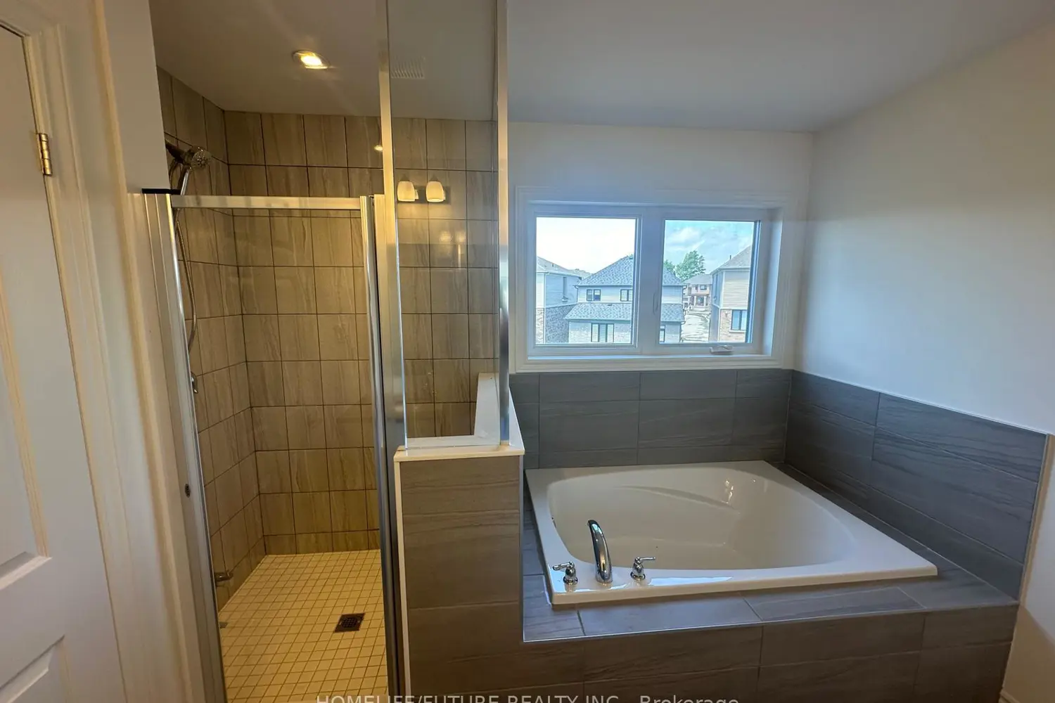 Additional image 16 of 1113 Trailsview Avenue
