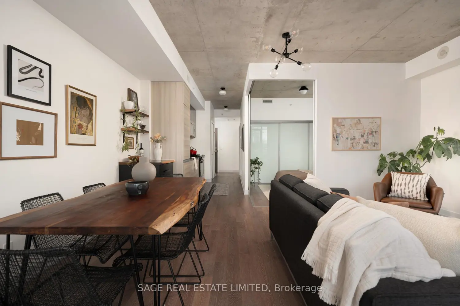 Additional image 8 of 1238 Dundas Street 403