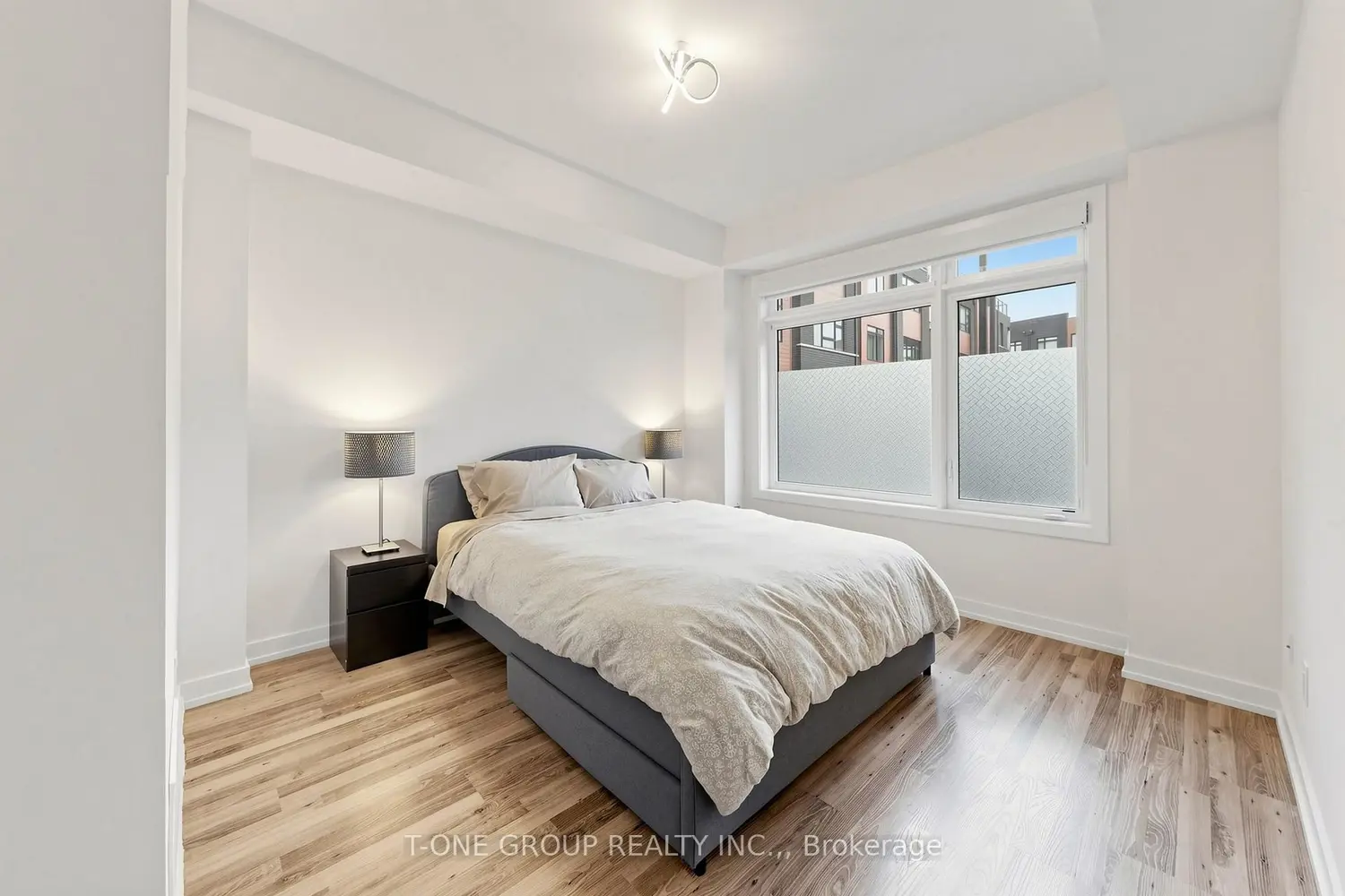 Additional image 11 of 370 Red Maple Road 106