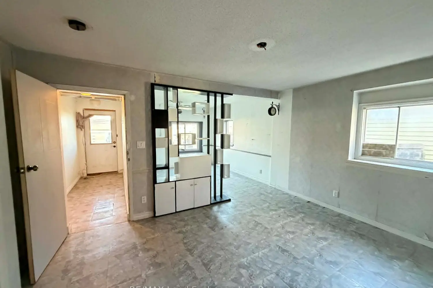 Additional image 7 of 43846 Cranbrook Road