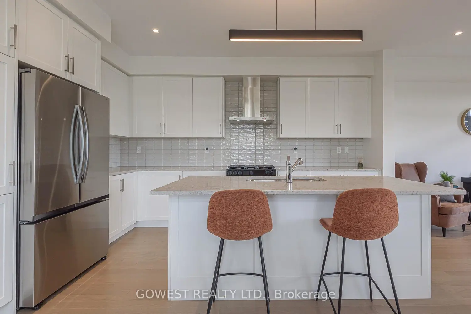 541 Celandine Terrace photo 4