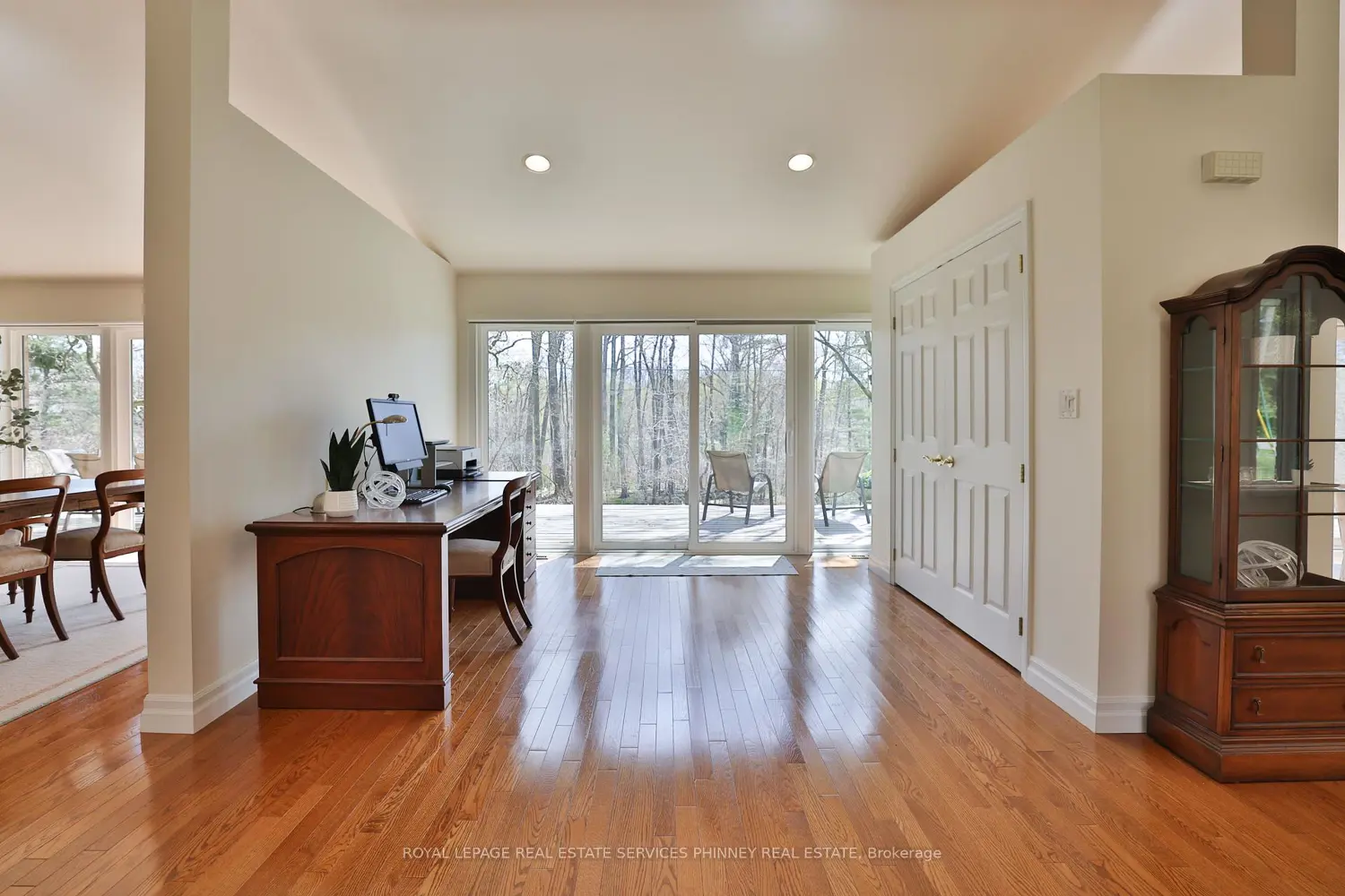 Additional image 3 of 1066 Stockwell Avenue
