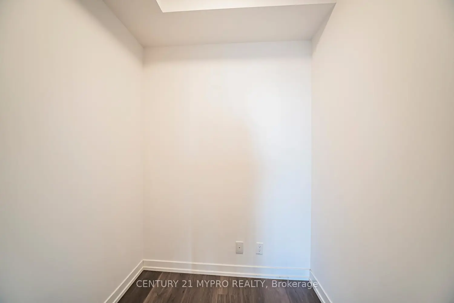 Additional image 12 of 89 Dunfield Avenue 2803