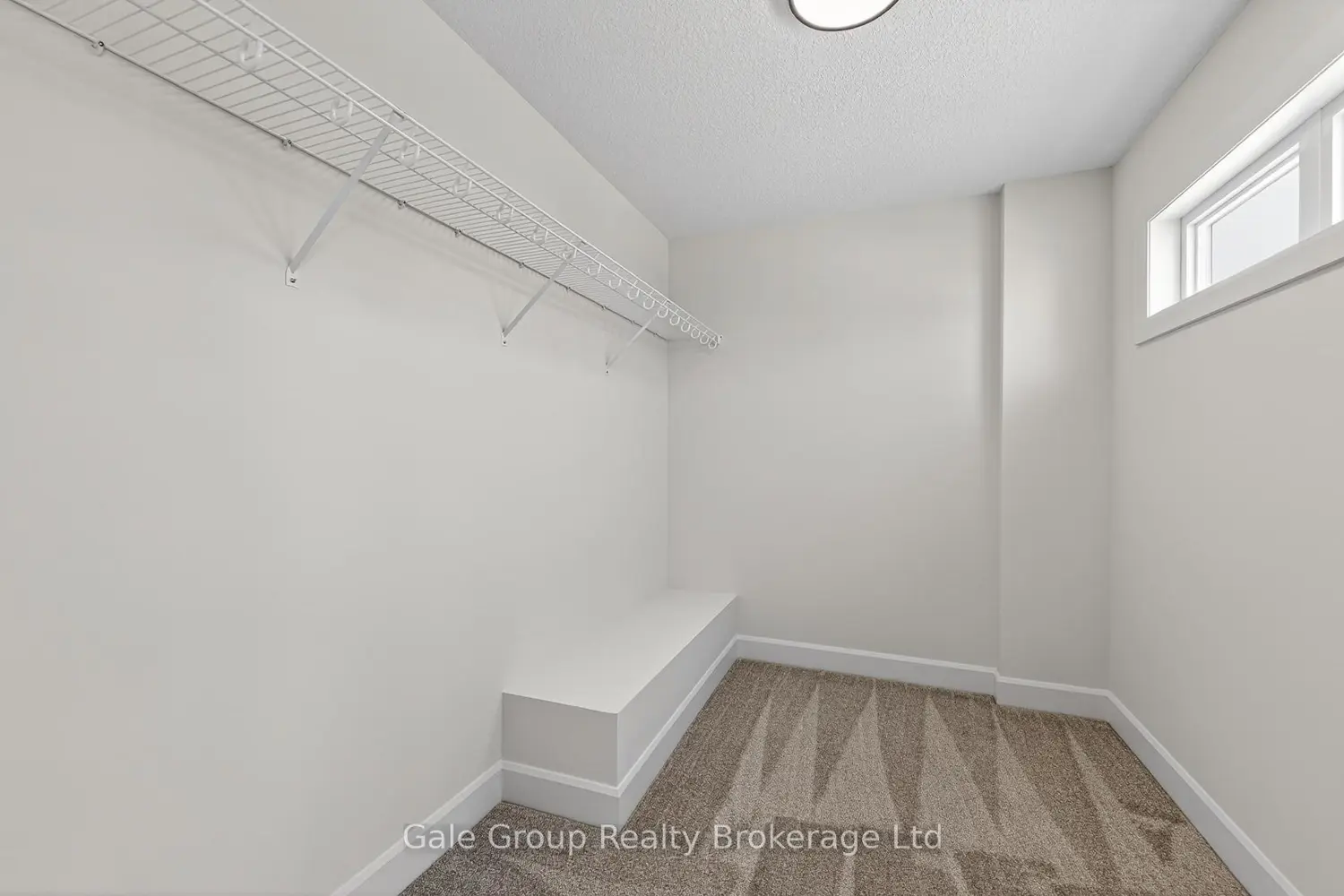 Additional image 11 of 463 Gillespie Street