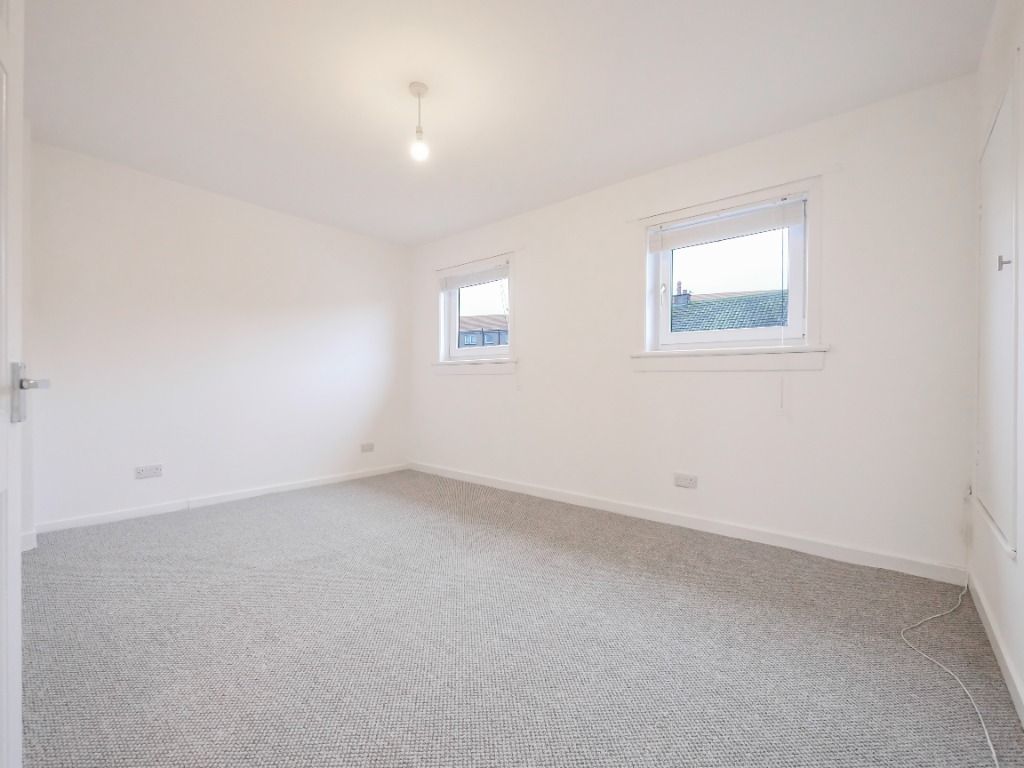 Additional image 6 of 2 bed terraced house to rentBrownhill Street, Charleston, Dundee DD2