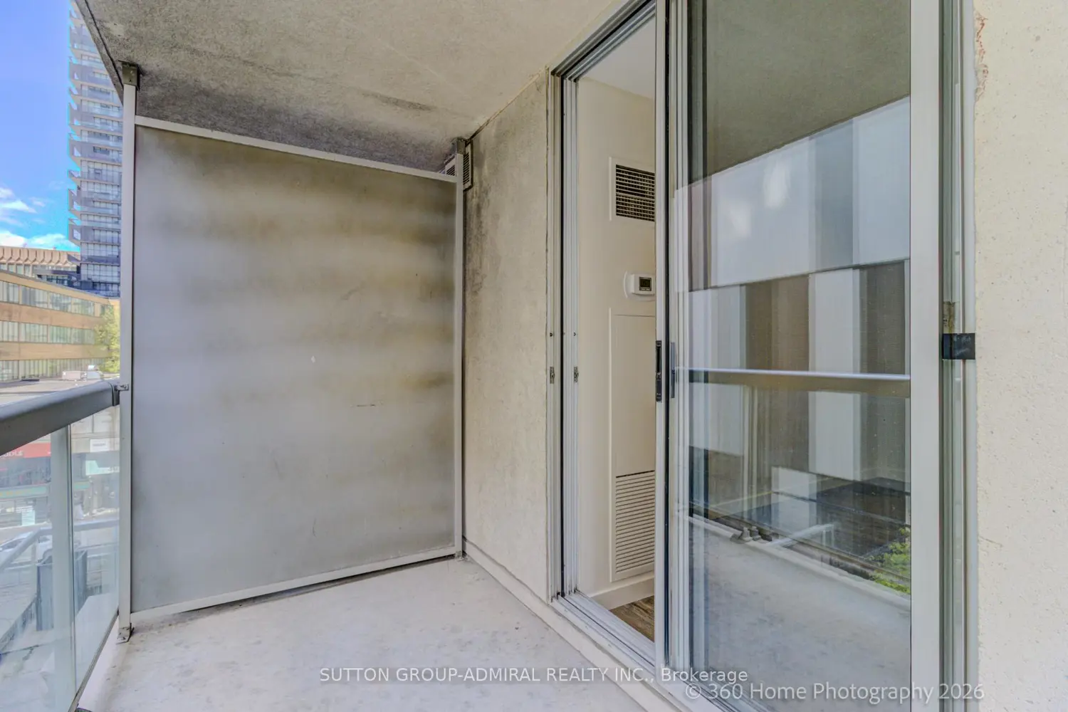 Additional image 12 of 43 Eglinton Avenue 501