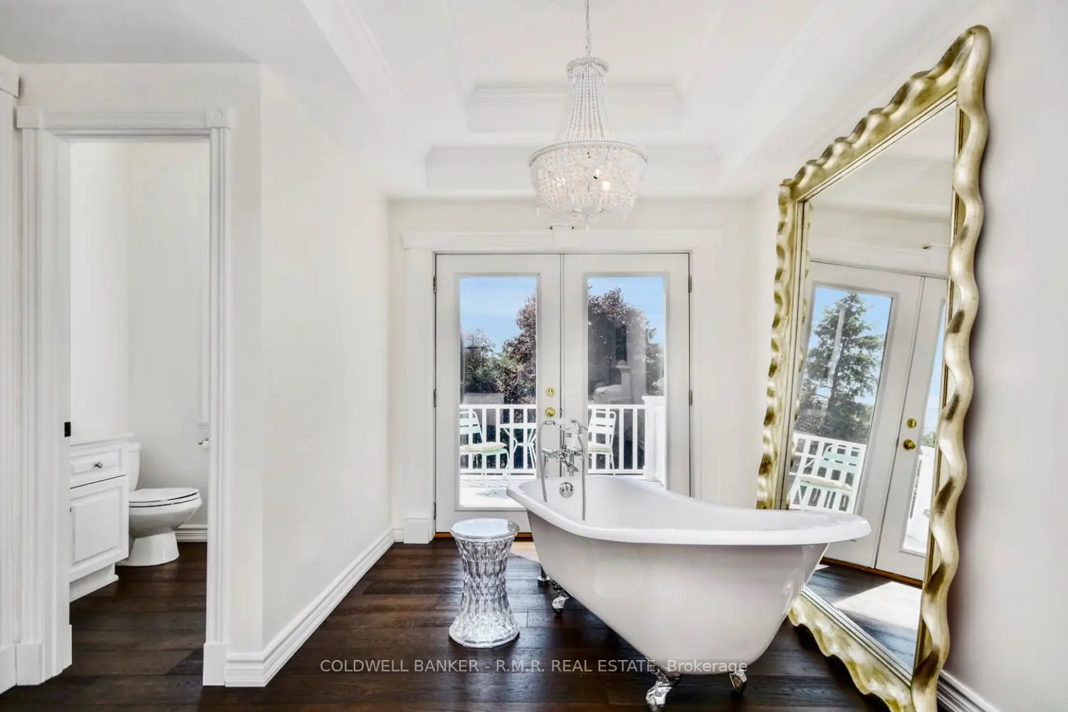 Additional image 11 of 10 Armitage Avenue