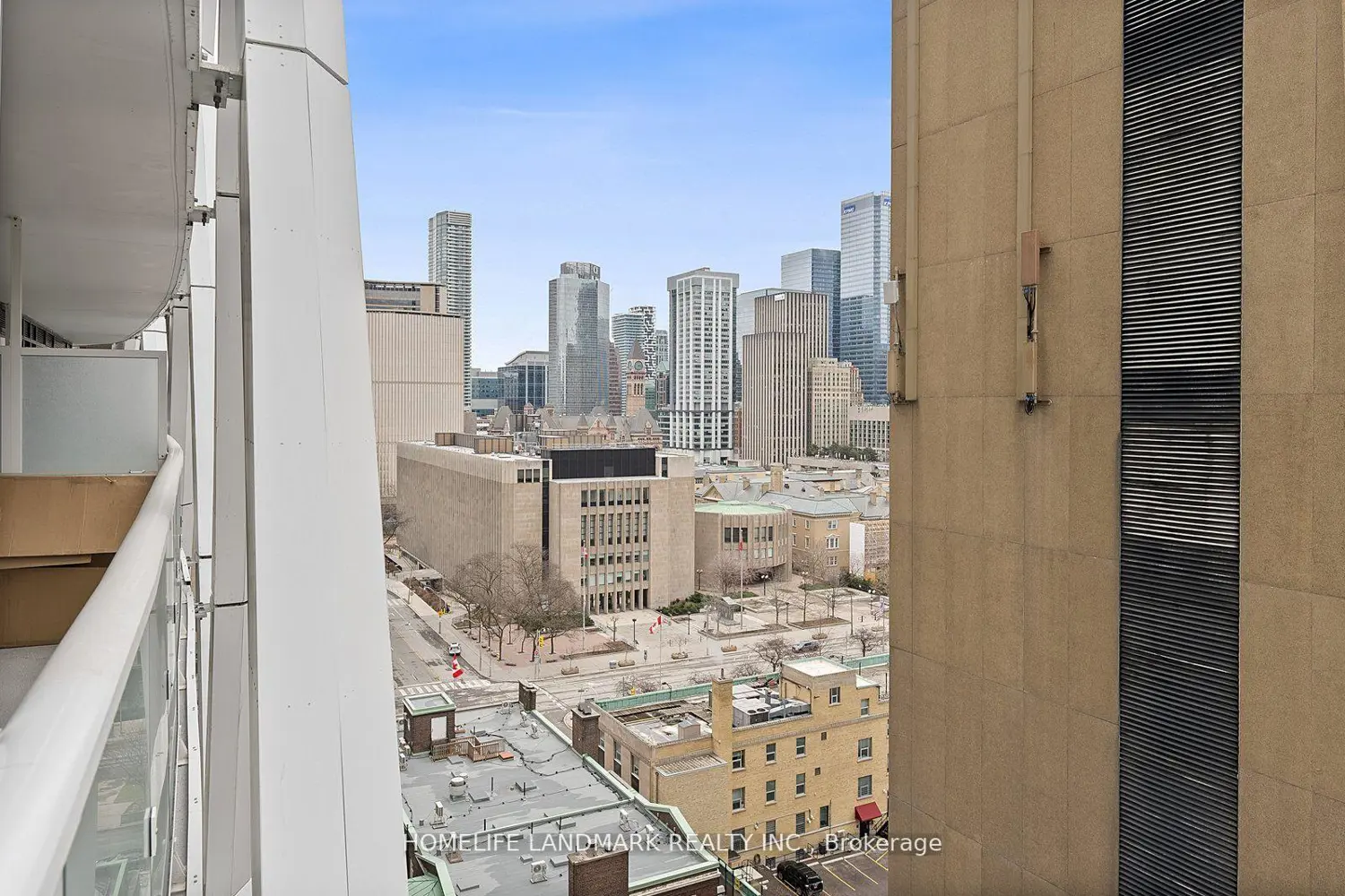 Additional image 16 of 230 Simcoe Street 1129