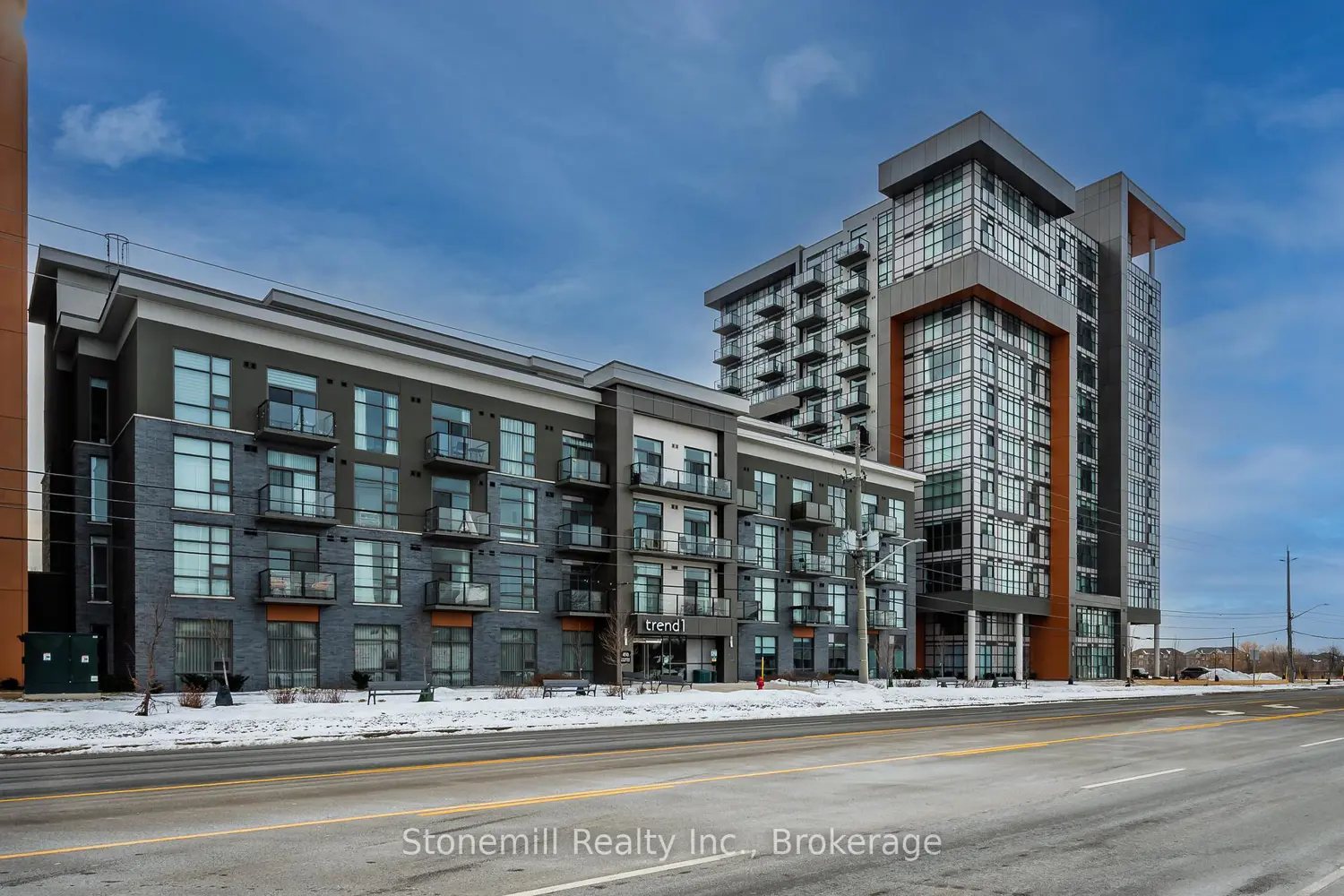 Additional image 2 of 450 Dundas Street 701