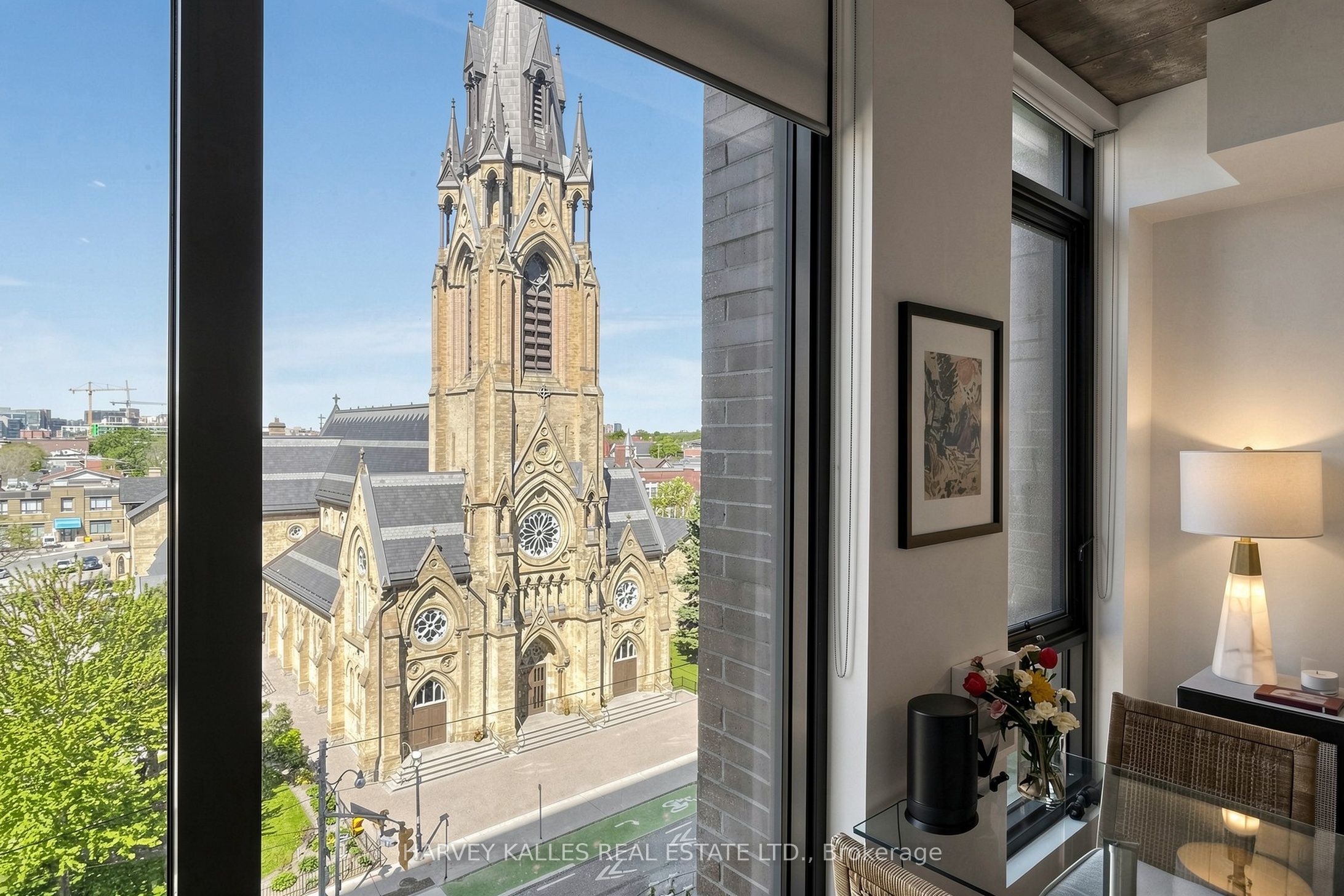 Additional image 4 of 511-111 Bathurst Street, Toronto, ON, M5V 0M9