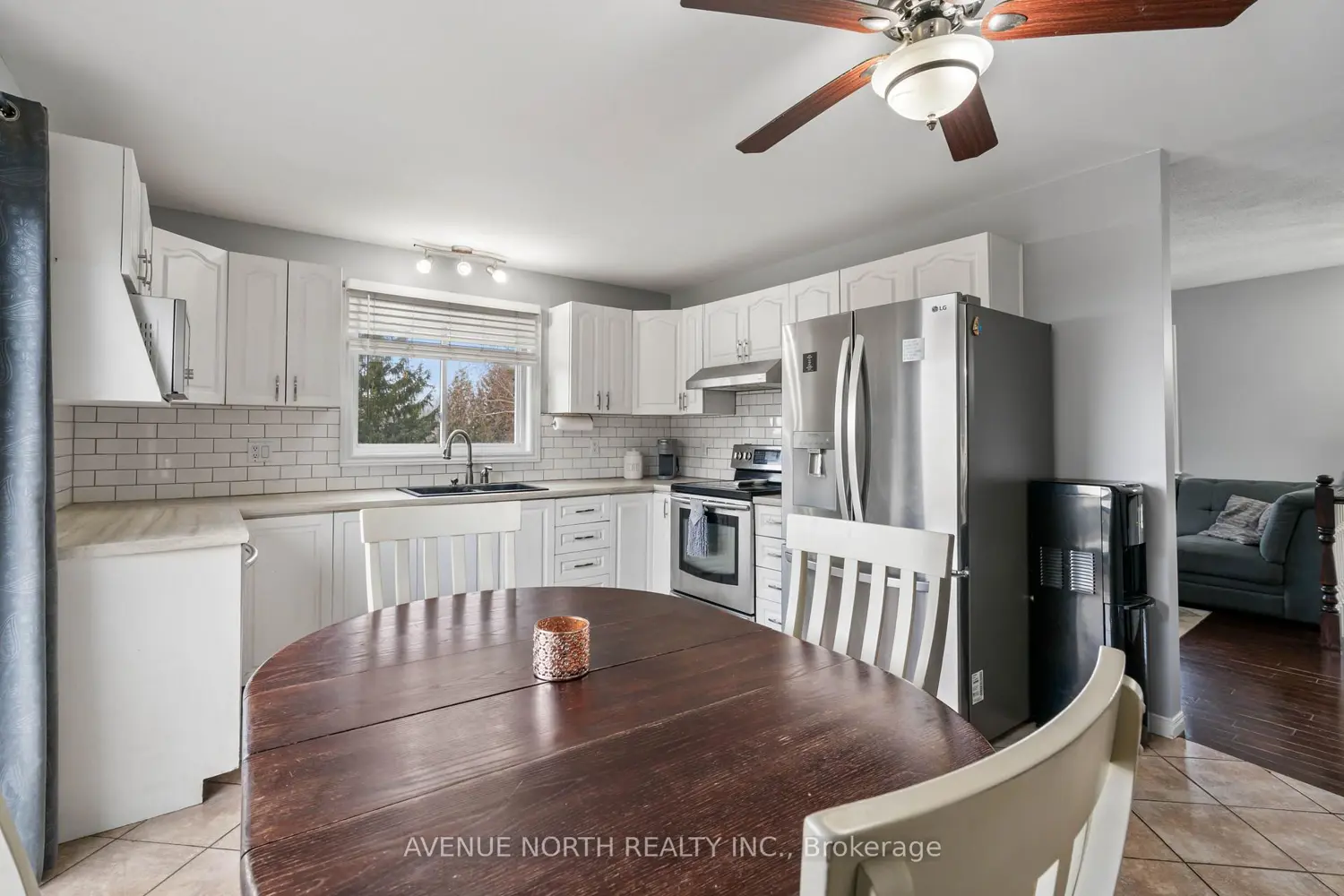 12472 Nesbitt Road photo 3
