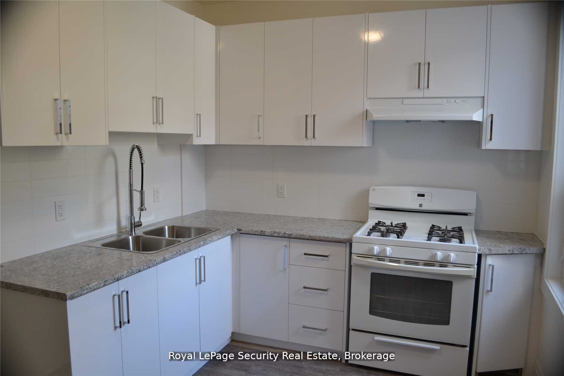 Additional image 3 of Main-6 Rusholme Park Crescent, Toronto, ON, M6J 2C9