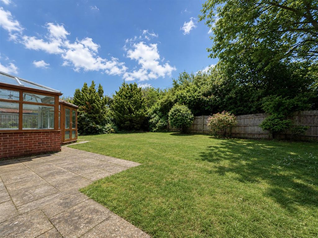 Additional image 22 of 7 bed detached house to rentThe Park, Cheltenham GL50
