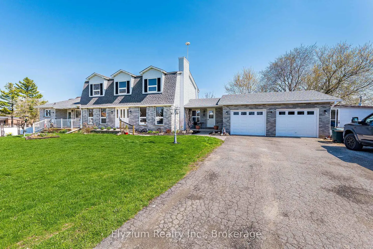 11289 Guelph Line