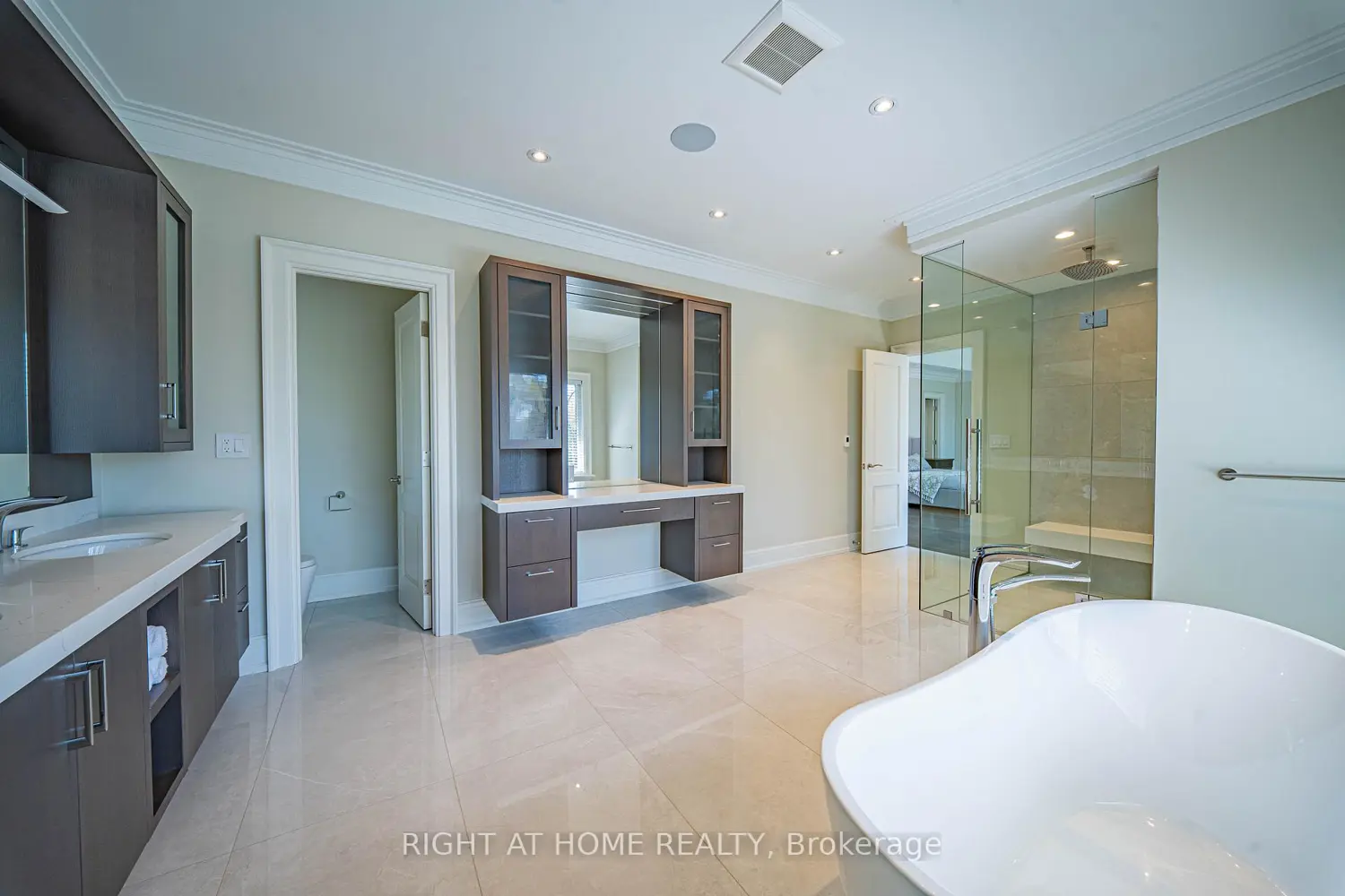 Additional image 12 of 2 Finchley Road