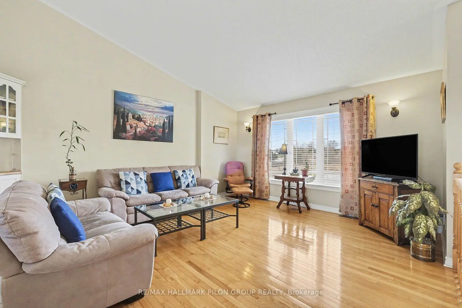 5029 Canaan Road photo 4