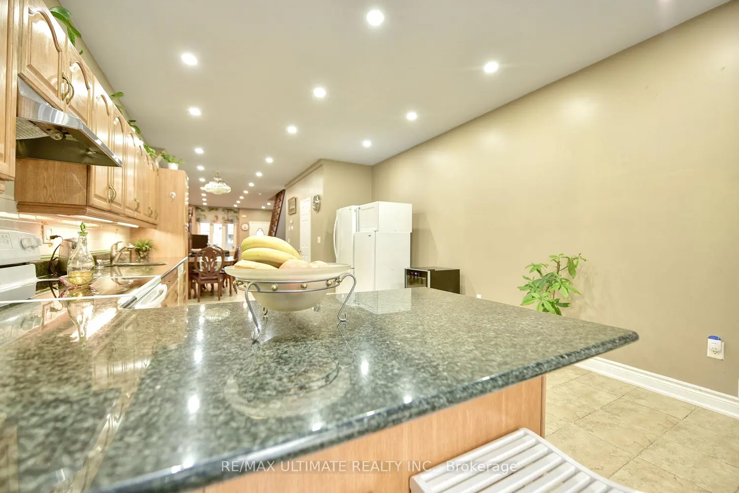 Additional image 6 of 227 Earlscourt Avenue
