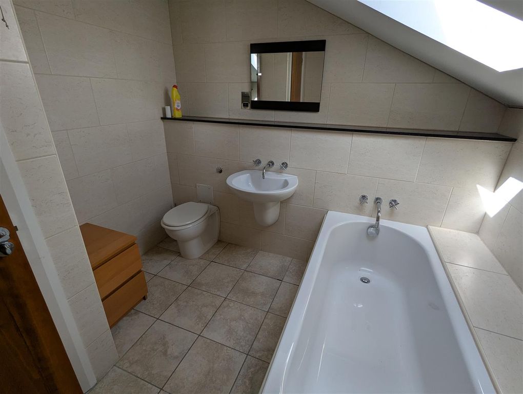 Additional image 11 of 4 bed terraced house to rentVictoria Court, Hereford HR4