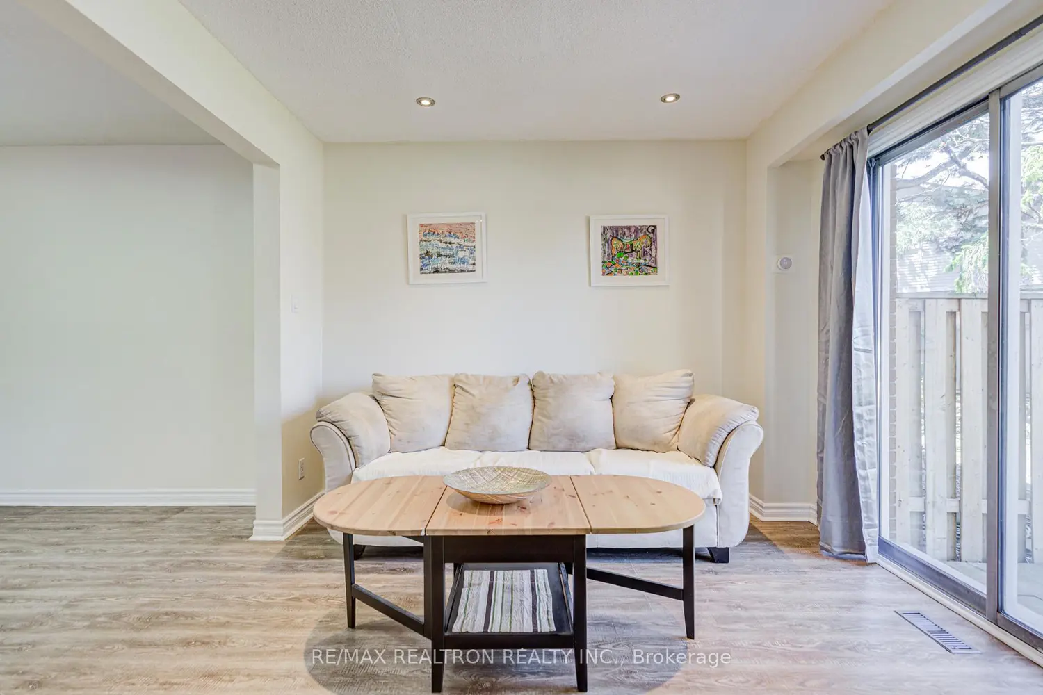 Additional image 7 of 1180 Mississauga Valley Boulevard 14