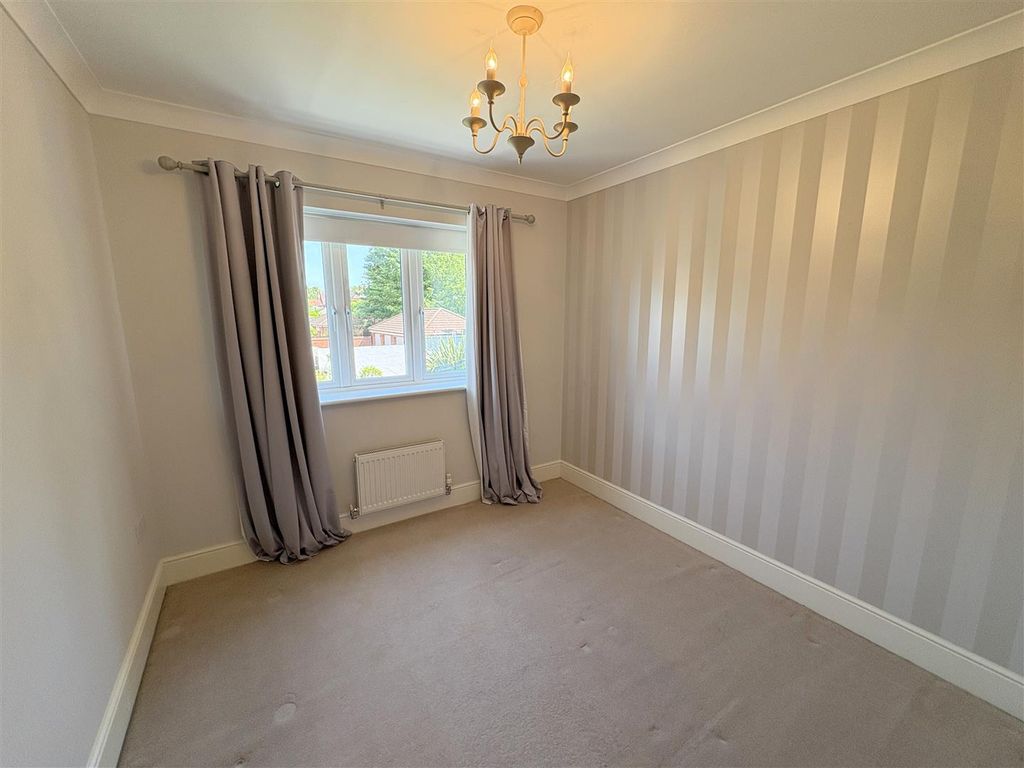 Additional image 26 of 5 bed detached house to rentGlaisdale Court, Darlington DL3
