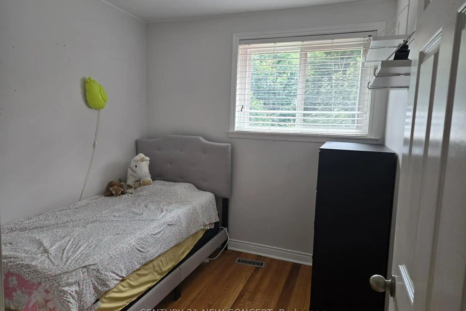Additional image 11 of 412 Melores Drive