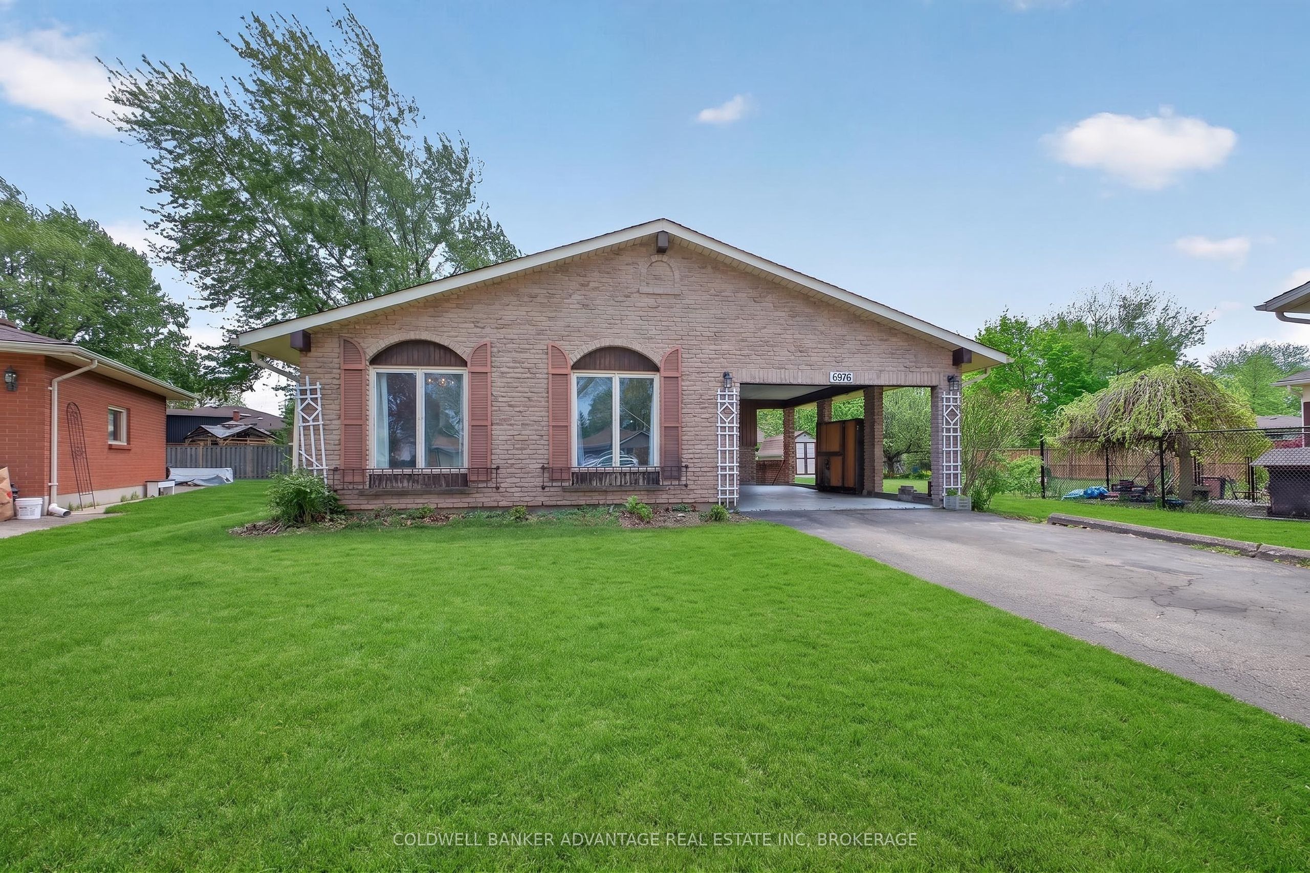 6976 Abbey Circle, Niagara Falls, ON, L2J 3N4