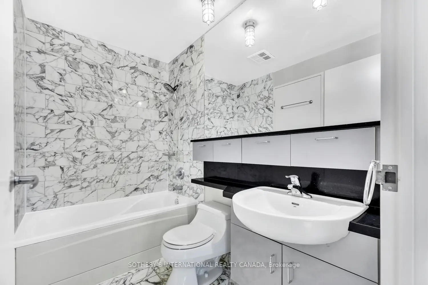 Additional image 18 of 70 Alexander Street 207