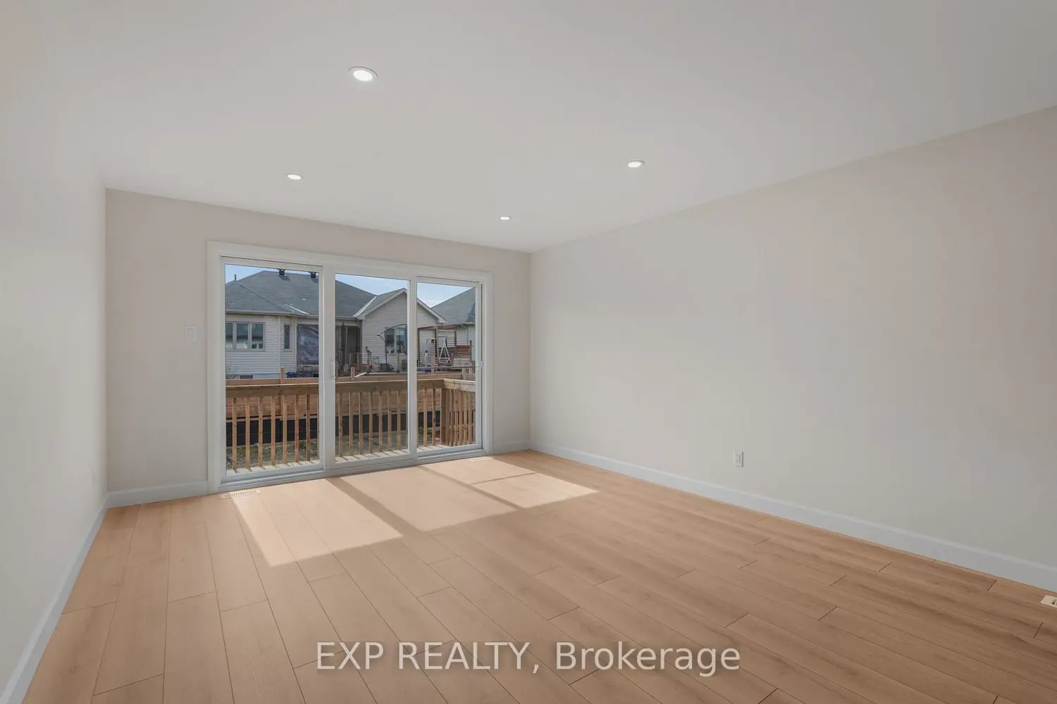Additional image 11 of 984 Katia Street