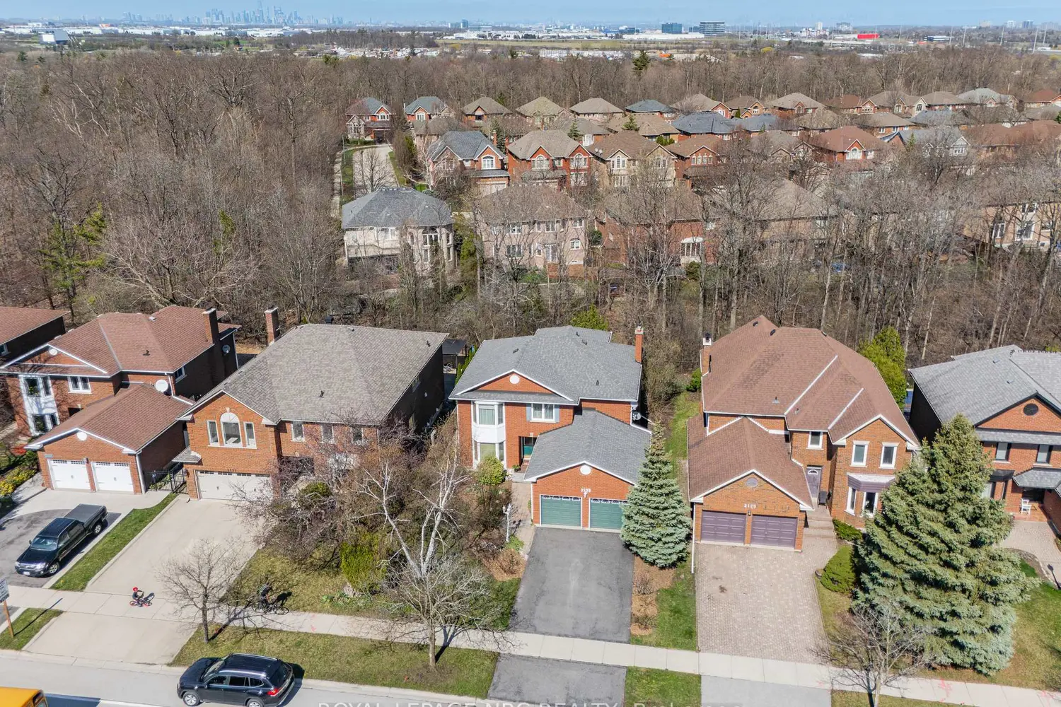 Additional image 18 of 2133 Grand Boulevard