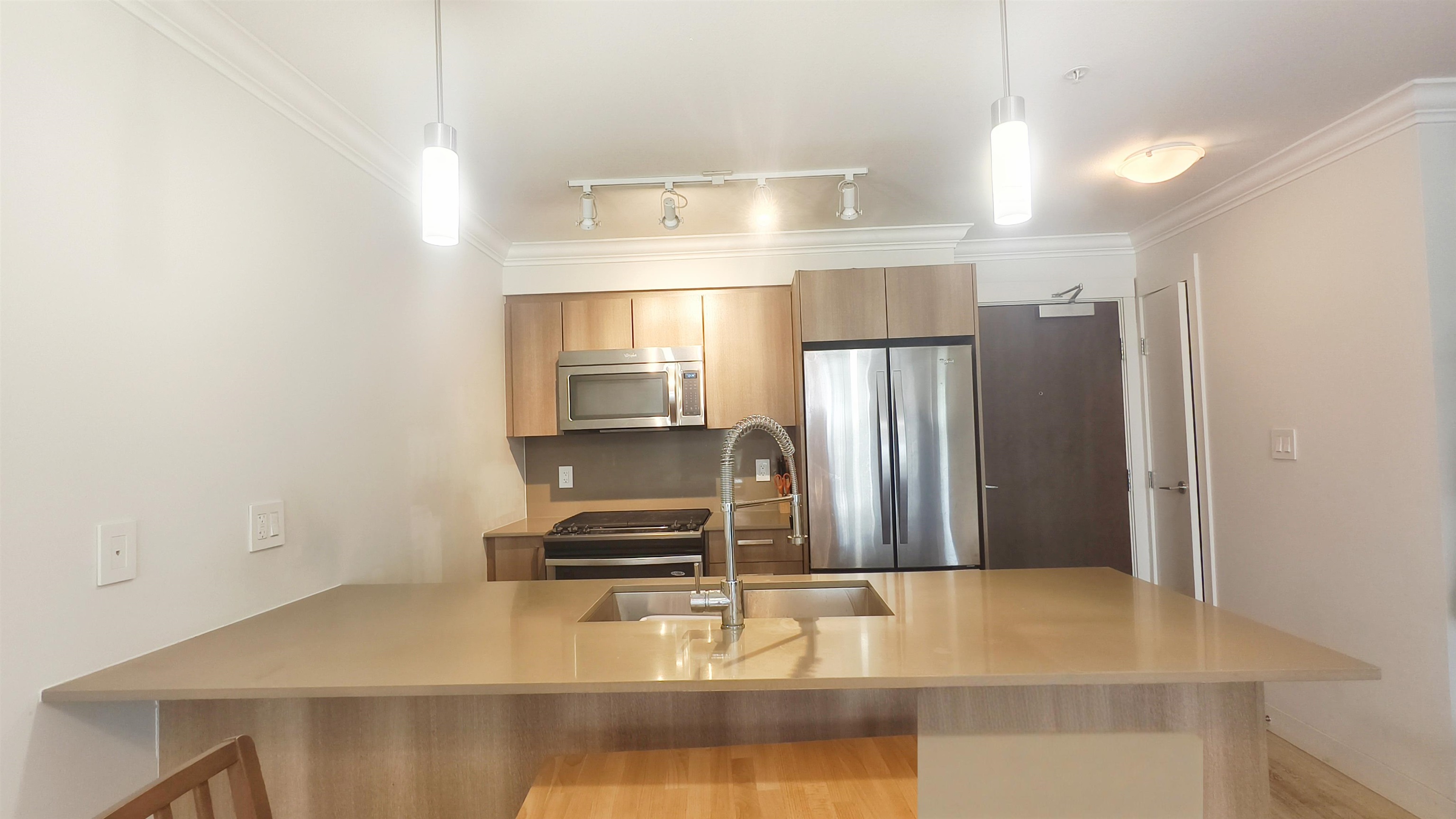 Additional image 6 of 209-7058 14th Avenue, Burnaby, BC, V3N 0E6
