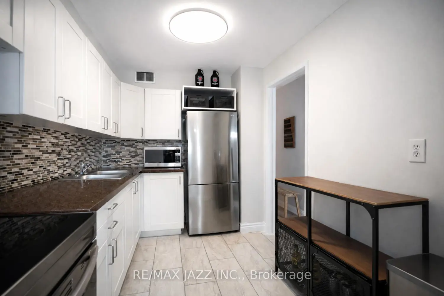 Additional image 4 of 10 Parkway Forest Drive 1008