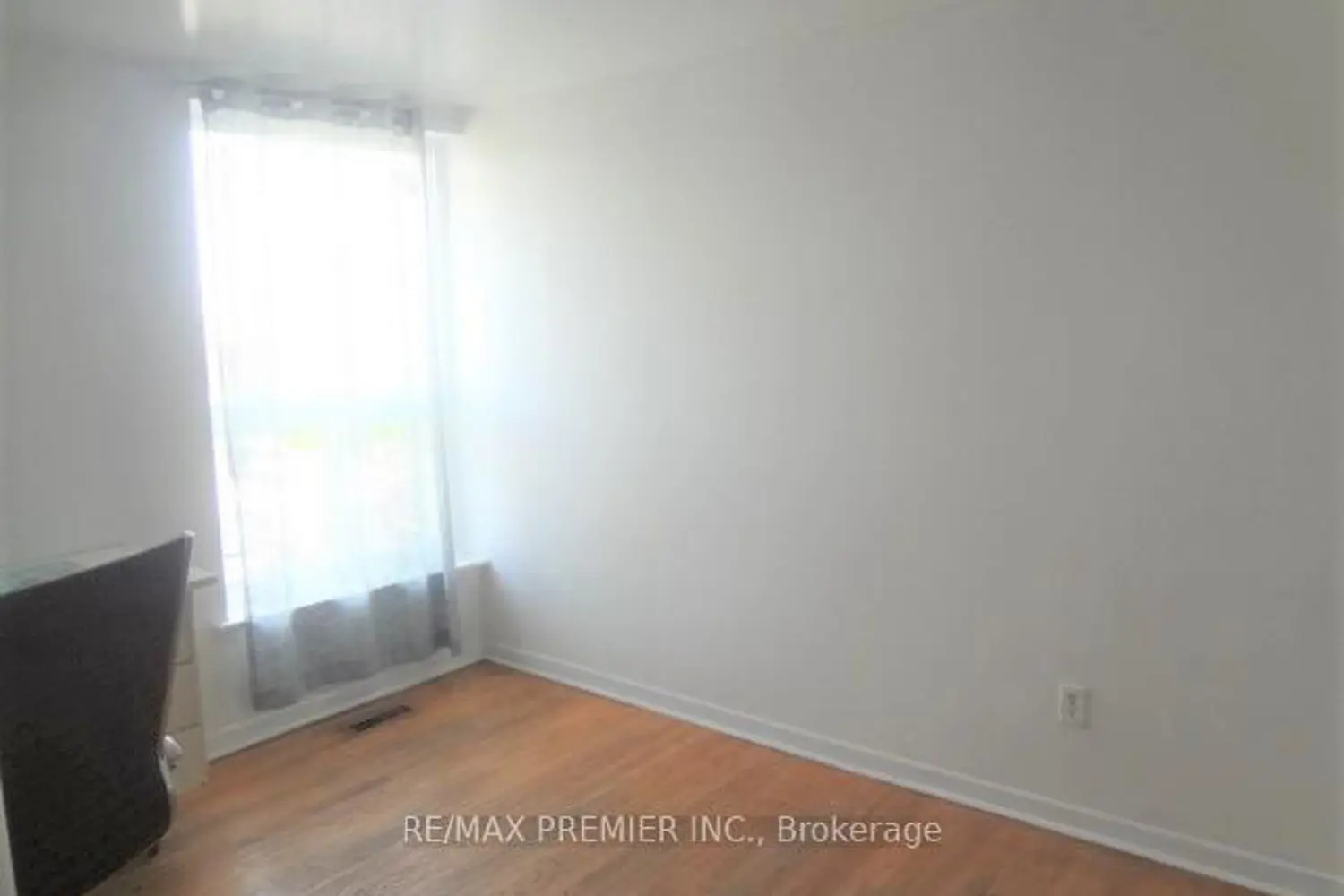 Additional image 15 of 260 John Garland Boulevard 231