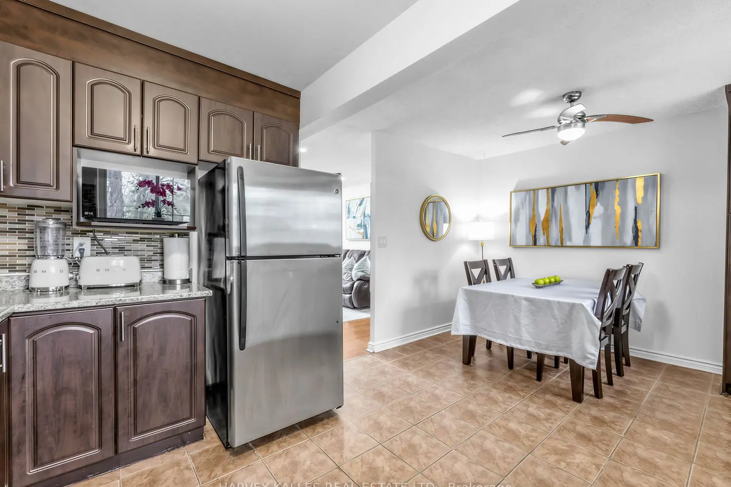 Additional image 6 of 25 Collinsgrove Road 155