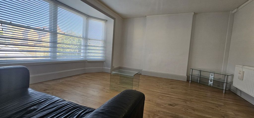 Additional image 3 of 1 bed flat to rentQueens Road, Aberystwyth SY23