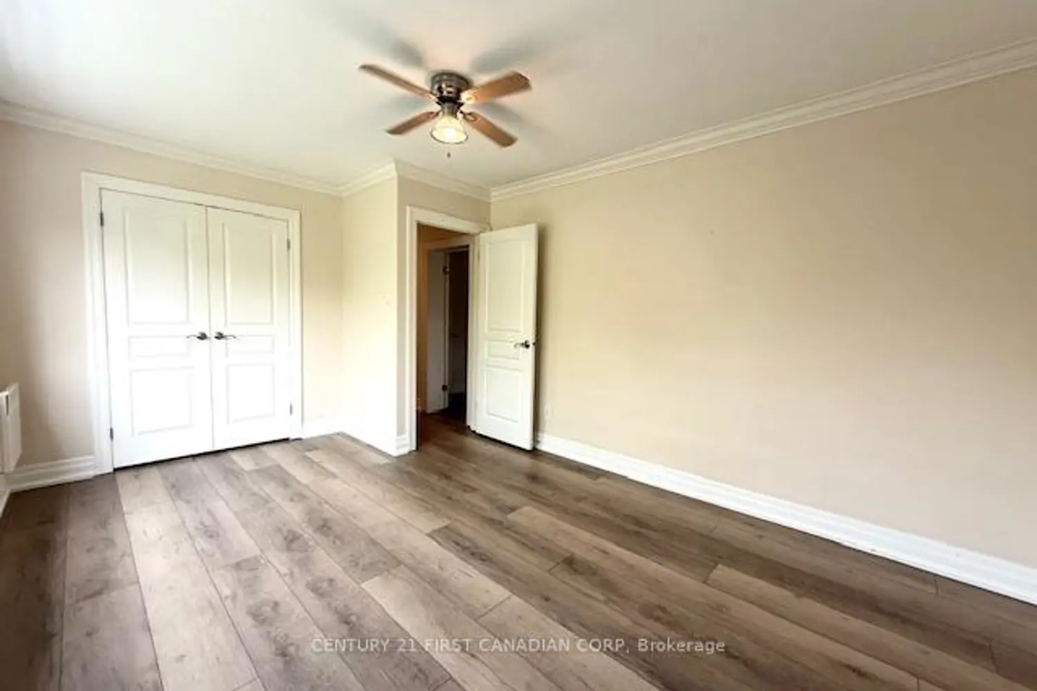 Additional image 12 of 570 William Street 401