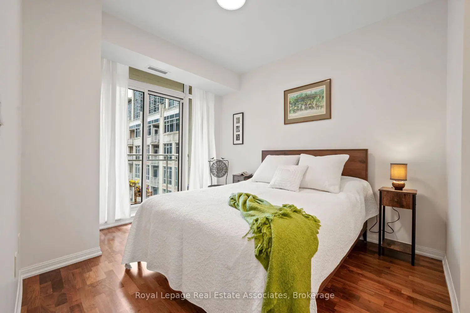 Additional image 9 of 21 Grand Magazine Street 908