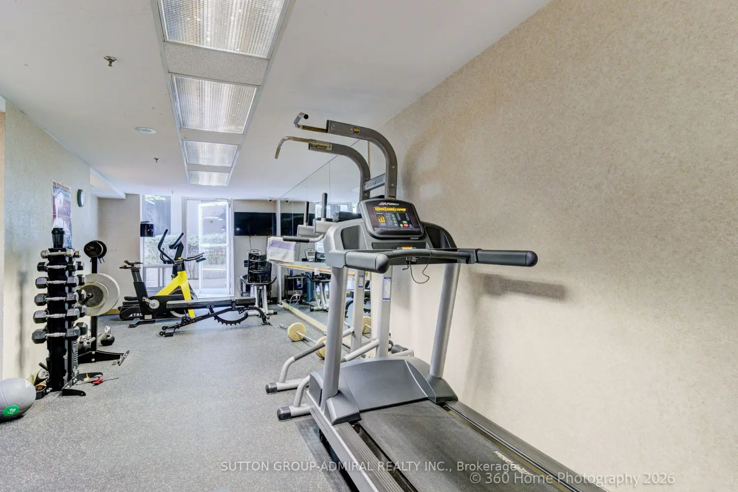 Additional image 17 of 43 Eglinton Avenue 501