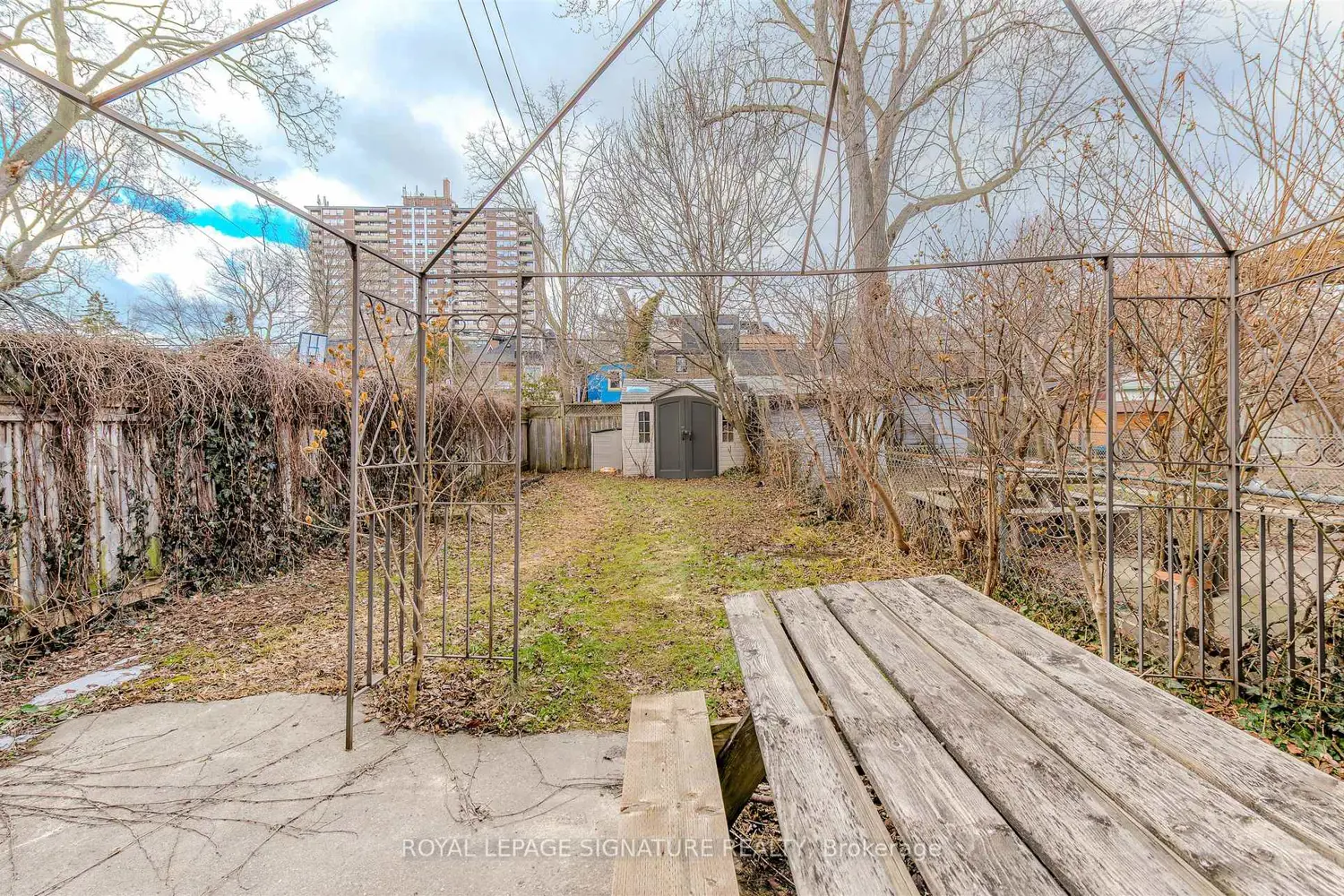 Additional image 19 of 42 Sorauren Avenue