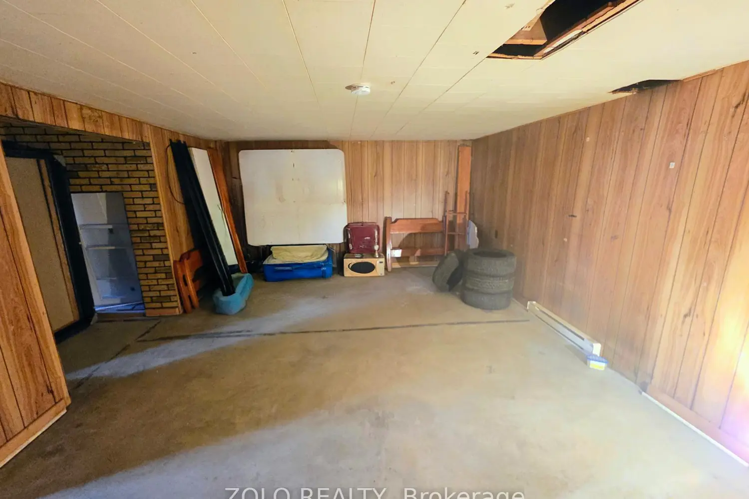 Additional image 16 of 90 Rosemund Crescent 35