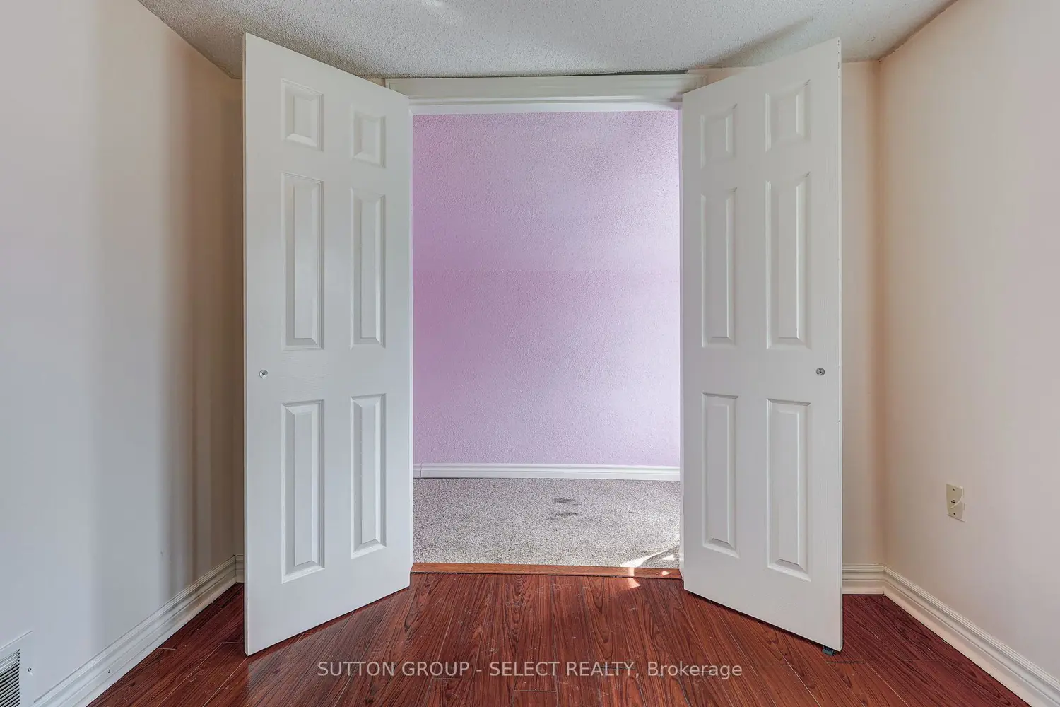 Additional image 16 of 471 Burbrook Place