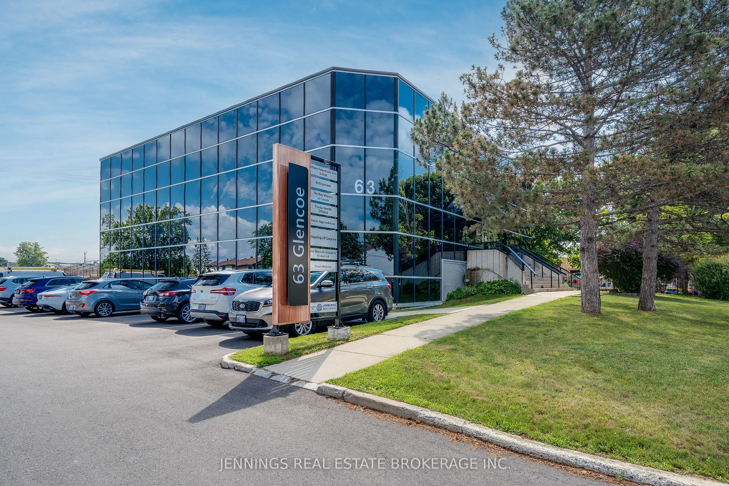 63 Glencoe Street, Ottawa, ON, K2H 8S5