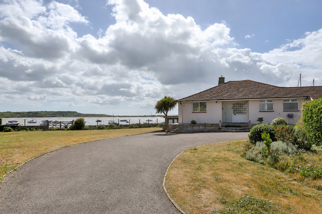Additional image 9 of 5 bed detached bungalow to rentMudeford, Christchurch BH23