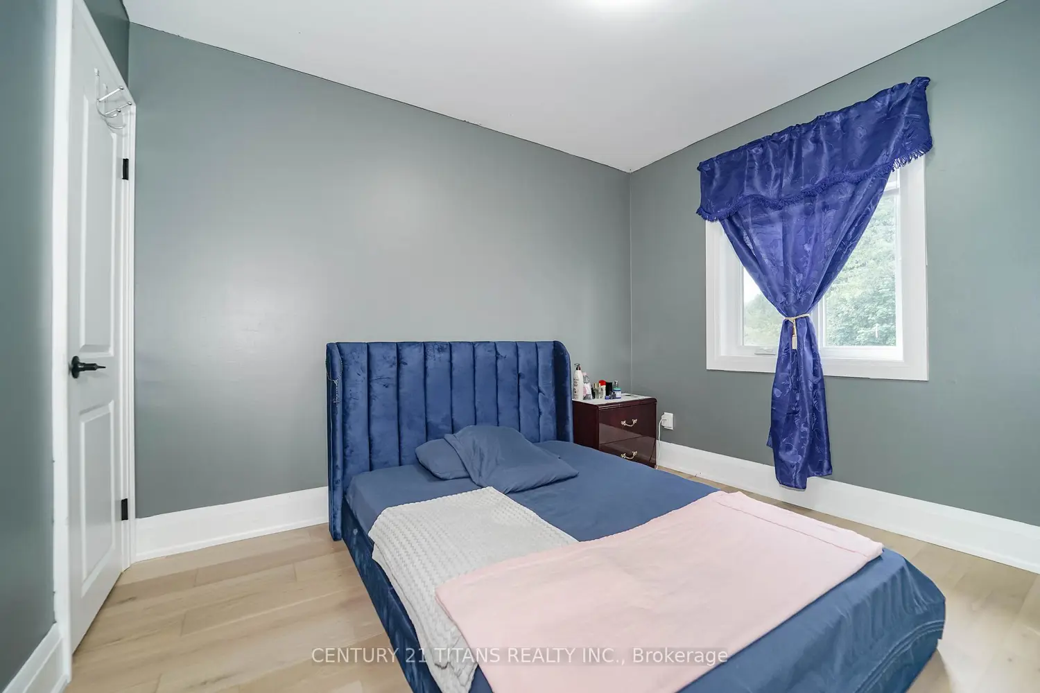 Additional image 12 of 42 Pixley Crescent