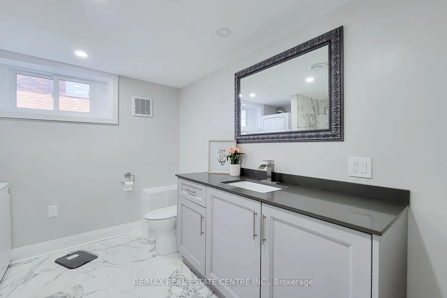 Additional image 15 of 103 East 45Th Street