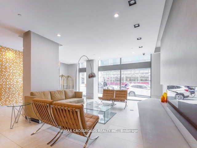 Additional image 3 of 1908-832 Bay Street, Toronto, ON, M5S 1Z6