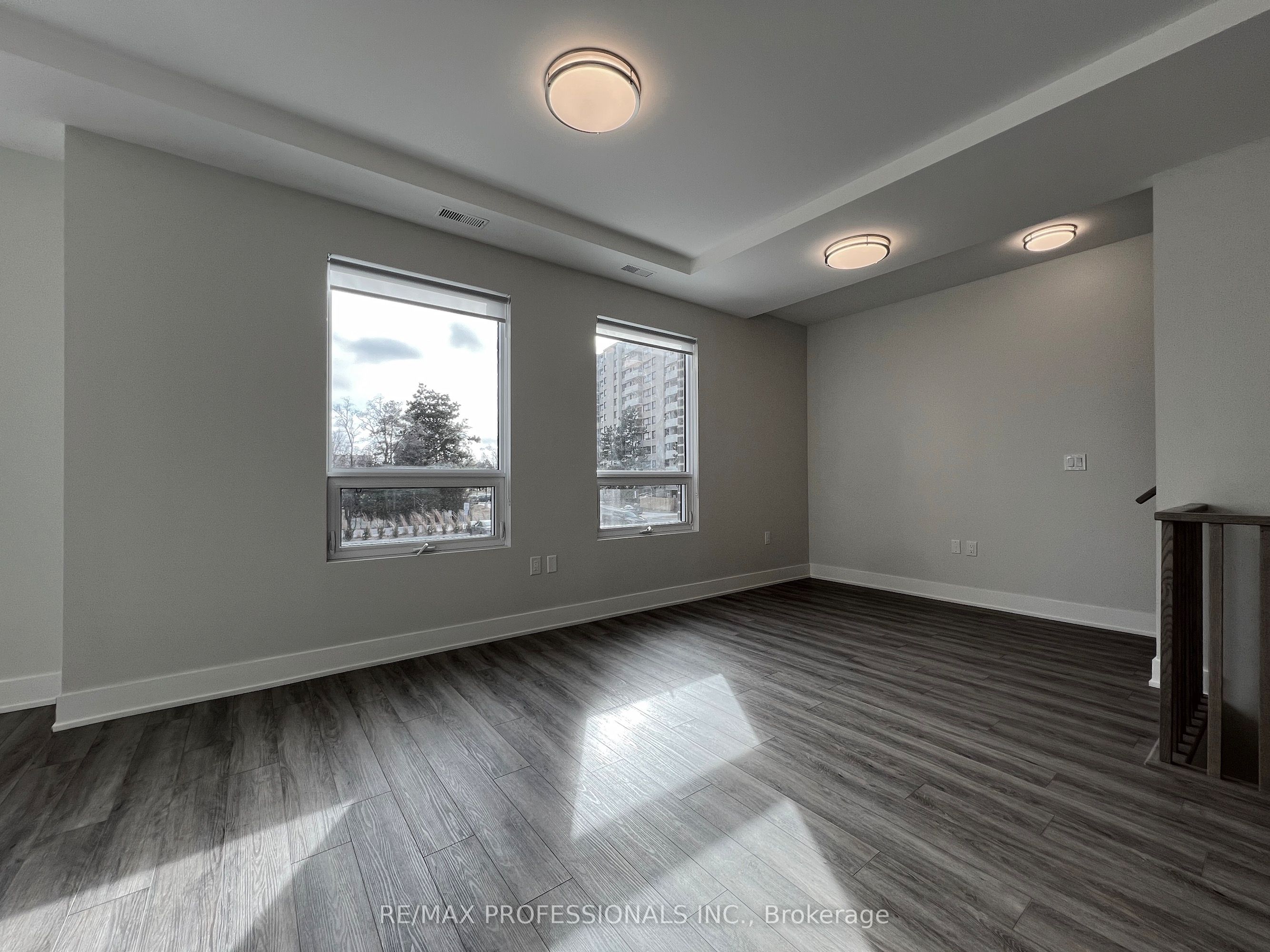 Additional image 6 of 123-62 Dixfield Drive, Toronto, ON, M9C 3W1