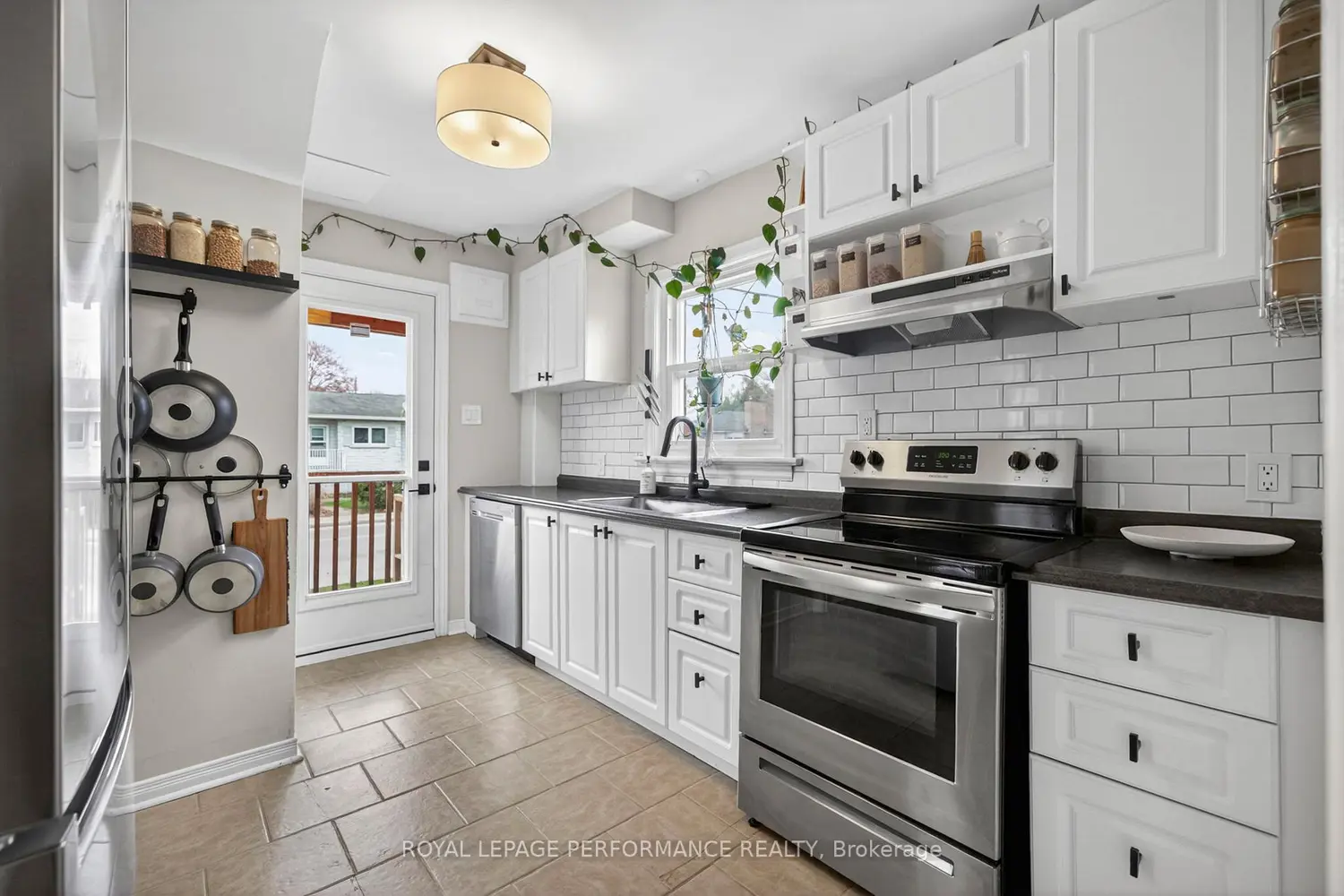 Additional image 6 of 344 Richelieu Avenue